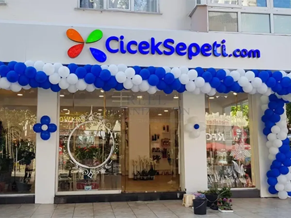 Avm Açılış Balon Susleme İstanbul - Reel Organizasyon gerçek kurulum görseli