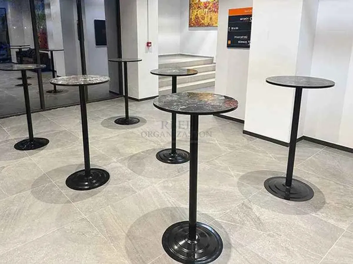 Açılış Kokteyl Masasi İstanbul - Reel Organizasyon gerçek kurulum görseli