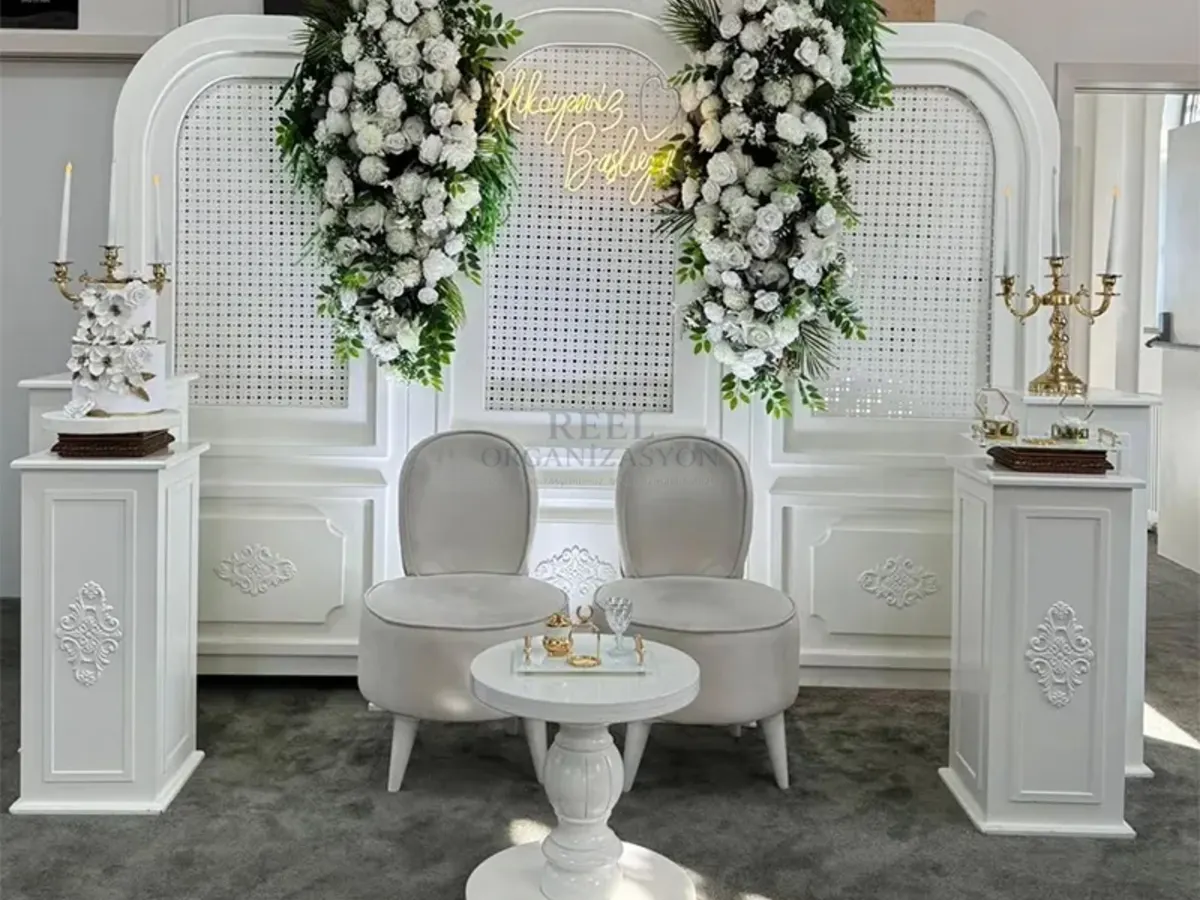 İstanbul cicekli nisan dekoru istanbul reel 010 hizmeti Reel Organizasyon