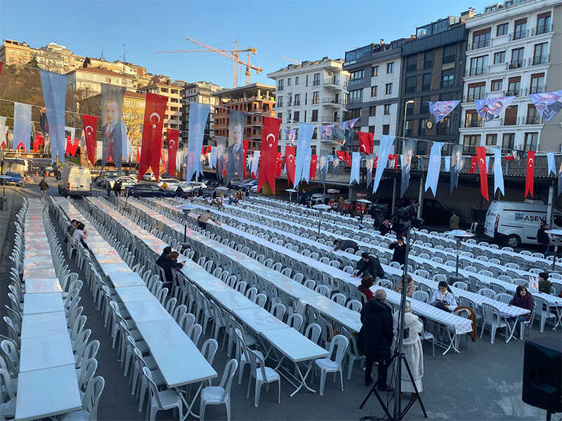 acilis-organizasyonu-plastik-masa-sandalye-kiralama